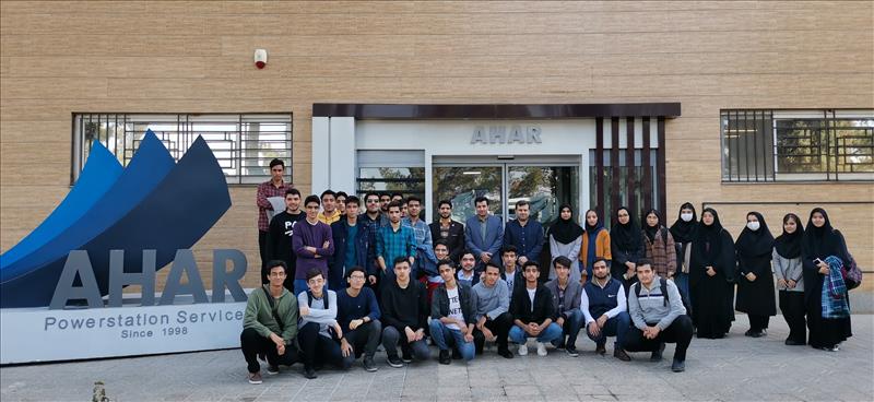 بازدید دانشجویان مهندسی برق و کامپیوتر دانشگاه فردوسی  مشهد از پارک علم و فناوری خراسان