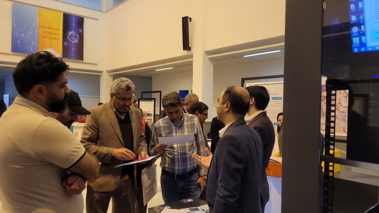 رونمایی از دستگاه آنالیز COD شرکت توسعه فناوری‌های نوین در نمایشگاه جانبی پارک علم و فناوری خراسان