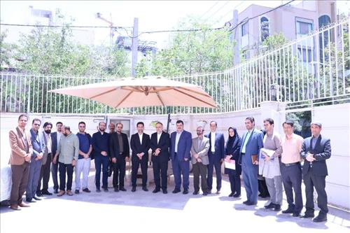 نشست هم‌اندیشی با دبیر شورای فرهنگی عمومی کشور